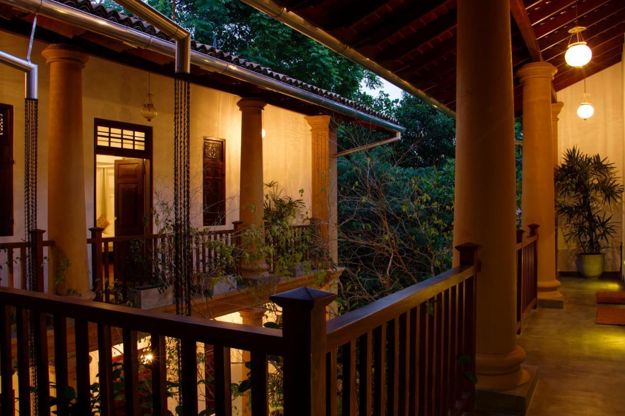 Sri Yoga Shala Bed & Breakfast Унаватуна Екстериор снимка