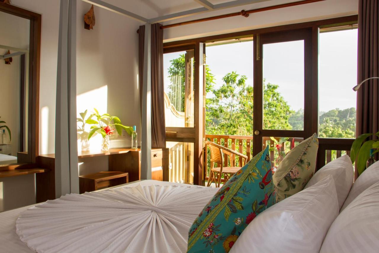 Sri Yoga Shala Bed & Breakfast Унаватуна Екстериор снимка